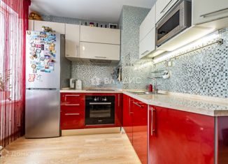 Продаю 2-комнатную квартиру, 52.1 м2, Мурино, Воронцовский бульвар, 4, ЖК Гринландия