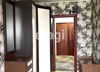 Продаю двухкомнатную квартиру, 42 м2, деревня Головино, Полевая улица, 3