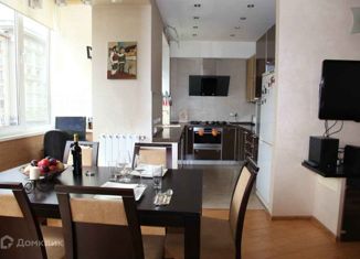 Продается 3-комнатная квартира, 70 м2, Москва, улица Фадеева, 2, улица Фадеева