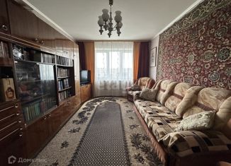 Продаю 3-ком. квартиру, 65.6 м2, Сосенский, улица Микрорайон Победы, 20