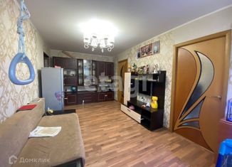 Продаю 4-комнатную квартиру, 61.2 м2, Брянск, Красноармейская улица, 172, Советский район