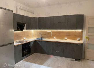 Сдача в аренду 3-комнатной квартиры, 62 м2, Санкт-Петербург, Светлановский проспект, 8, метро Удельная