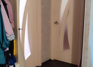 Продаю 3-комнатную квартиру, 58.7 м2, Стрежевой, 3-й микрорайон, 317