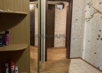 Сдается трехкомнатная квартира, 70 м2, Красноярск, Взлётная улица, 10, Советский район