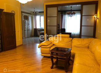 Сдам в аренду 3-комнатную квартиру, 153 м2, Омск, Волочаевская улица, 11/1