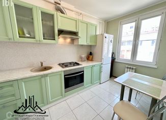 Продаю 1-комнатную квартиру, 38.2 м2, Геленджик, Дивноморская улица, 37Бк6, ЖК Столичный квартал