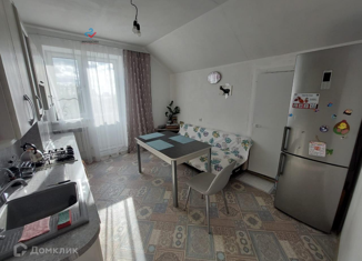 Продам 2-комнатную квартиру, 88 м2, деревня Кузнечиха (Кузнечихинский сельский округ), Приозёрная улица, 11