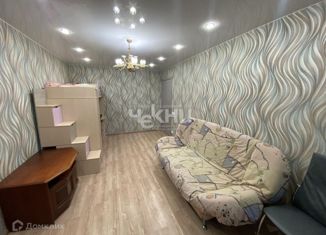 Продаю 3-ком. квартиру, 57.2 м2, Нижний Новгород, проспект Ленина, 24, метро Заречная