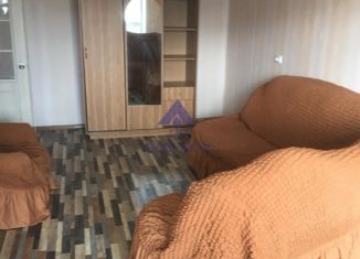 Сдается в аренду однокомнатная квартира, 37 м2, Волгодонск, улица Энтузиастов, 54