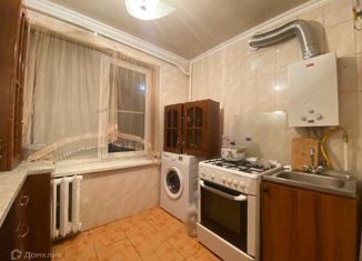 Продаю 2-ком. квартиру, 38 м2, Нальчик, район Дубки, Профсоюзная улица, 218