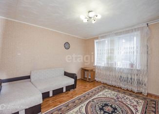 Продается двухкомнатная квартира, 43.2 м2, Екатеринбург, улица Новаторов, 14, улица Новаторов