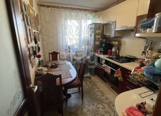 3-ком. квартира на продажу, 63 м2, Нижний Новгород, метро Московская, улица Героя Советского Союза Усилова, 1к4