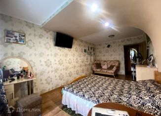 Продажа двухкомнатной квартиры, 49 м2, Сим, улица Кирова, 28