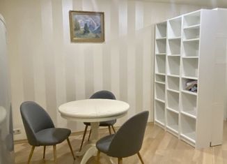 Продам 2-комнатную квартиру, 45 м2, Москва, улица Барклая, 7к1, улица Барклая
