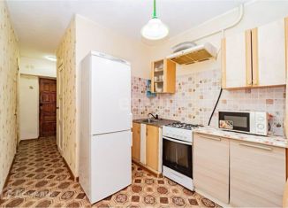 Продается однокомнатная квартира, 30 м2, Екатеринбург, улица Машинистов, 12, метро Динамо
