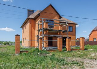 Продается дом, 292 м2, деревня Антоновка, 1-й переулок Тютчева, 18