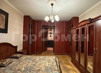 Продажа 4-ком. квартиры, 94 м2, Москва, улица 1812 года, 3, метро Парк Победы