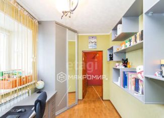 Продажа 3-комнатной квартиры, 104 м2, Тюменская область, Комсомольский проспект, 13