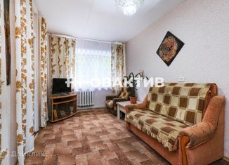 Продам четырехкомнатную квартиру, 61.1 м2, Бердск, Большевистская улица, 2