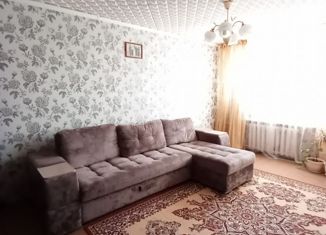 Продам 2-комнатную квартиру, 43.5 м2, Нижнекамск, улица 50 лет Октября, 9