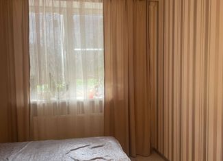 Продам 3-комнатную квартиру, 56.9 м2, поселок Южный, Казачья улица, 2к1