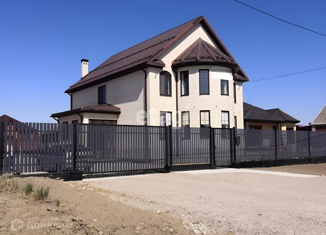 Продаю дом, 260 м2, поселок городского типа Афипский, Комсомольская улица
