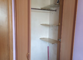 Продается двухкомнатная квартира, 31 м2, Симферополь, улица Беспалова, 31