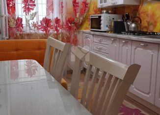 Продам 2-ком. квартиру, 60.2 м2, Санкт-Петербург, Угловой переулок, 5, Угловой переулок