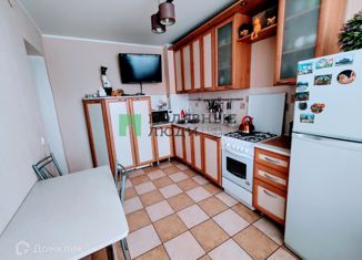 Продам трехкомнатную квартиру, 62.6 м2, Вологодская область, Фрязиновская улица, 24