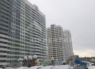 Продаю 2-комнатную квартиру, 60.3 м2, Екатеринбург, улица Евгения Савкова, 4, ЖК Перемена