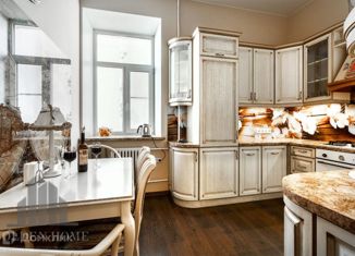 Аренда трехкомнатной квартиры, 99 м2, Санкт-Петербург, улица Достоевского, 2/5, метро Владимирская