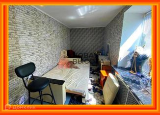 Продам 2-комнатную квартиру, 54.8 м2, Таганрог, улица Розы Люксембург