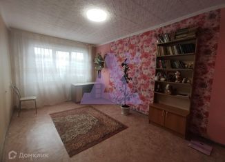 Продается трехкомнатная квартира, 62.5 м2, Новоалтайск, Вагоностроительная улица, 36