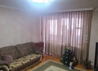 Продажа четырехкомнатной квартиры, 74.8 м2, Майкоп, Пионерская улица, 391