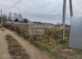 Продажа участка, 15 сот., село Красное, Центральная улица