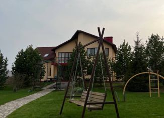 Продается дом, 310 м2, деревня Елани, улица Калинина