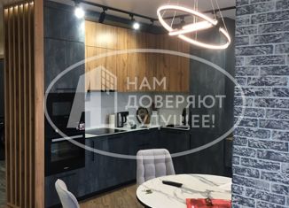 Продам квартиру студию, 50 м2, Глазов, улица Карла Маркса, 10