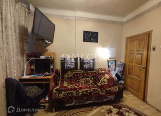 Комната на продажу, 42 м2, Москва, улица Сергея Макеева, 4, метро Улица 1905 года