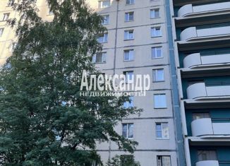 Продается 4-комнатная квартира, 95 м2, Санкт-Петербург, улица Уточкина, 2к1, муниципальный округ Озеро Долгое