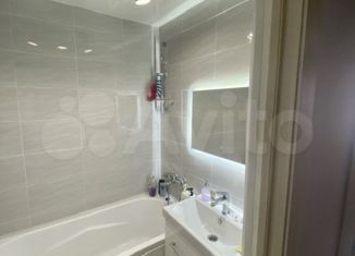 Трехкомнатная квартира на продажу, 68.8 м2, Джанкой, Октябрьская улица, 22