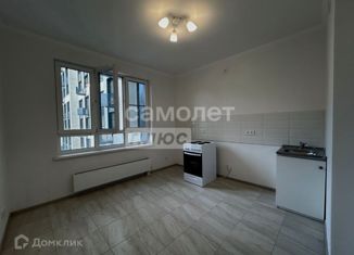 Продаю 4-ком. квартиру, 74.3 м2, Москва, Родниковая улица, 5А, район Солнцево