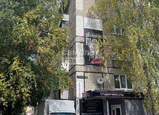 Продаю 2-ком. квартиру, 41.4 м2, Серов, улица Льва Толстого, 40