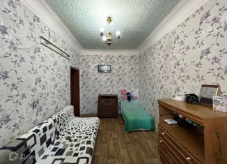 Продажа трехкомнатной квартиры, 64.7 м2, Челябинск, улица Сталеваров, 21