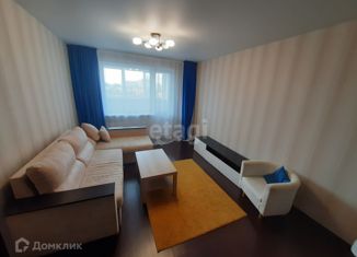 Продается двухкомнатная квартира, 48.6 м2, Екатеринбург, улица Серова, 27, улица Серова