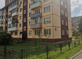 Продается однокомнатная квартира, 30 м2, Новосибирск, улица Адриена Лежена, 26, метро Золотая Нива