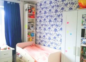 Продается трехкомнатная квартира, 60 м2, Москва, улица Тёплый Стан, 15к3, метро Тёплый Стан