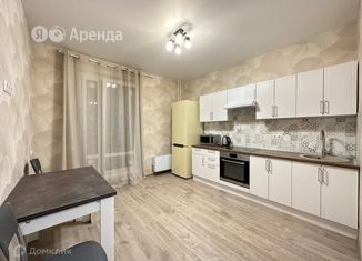 Сдам в аренду 2-ком. квартиру, 59 м2, Москва, Рождественская улица, 10, метро Лухмановская