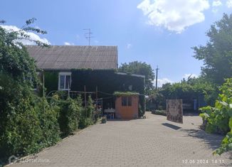 Продается дом, 286.9 м2, село Чалтырь, улица Шаумяна, 142