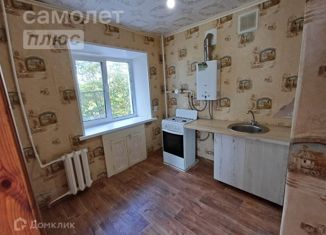 Сдам в аренду 1-комнатную квартиру, 30.3 м2, Дзержинск, проспект Чкалова, 47