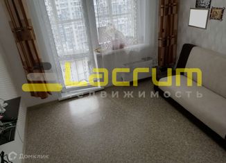 Продаю 2-комнатную квартиру, 43 м2, Красноярск, улица Лесников, 25А